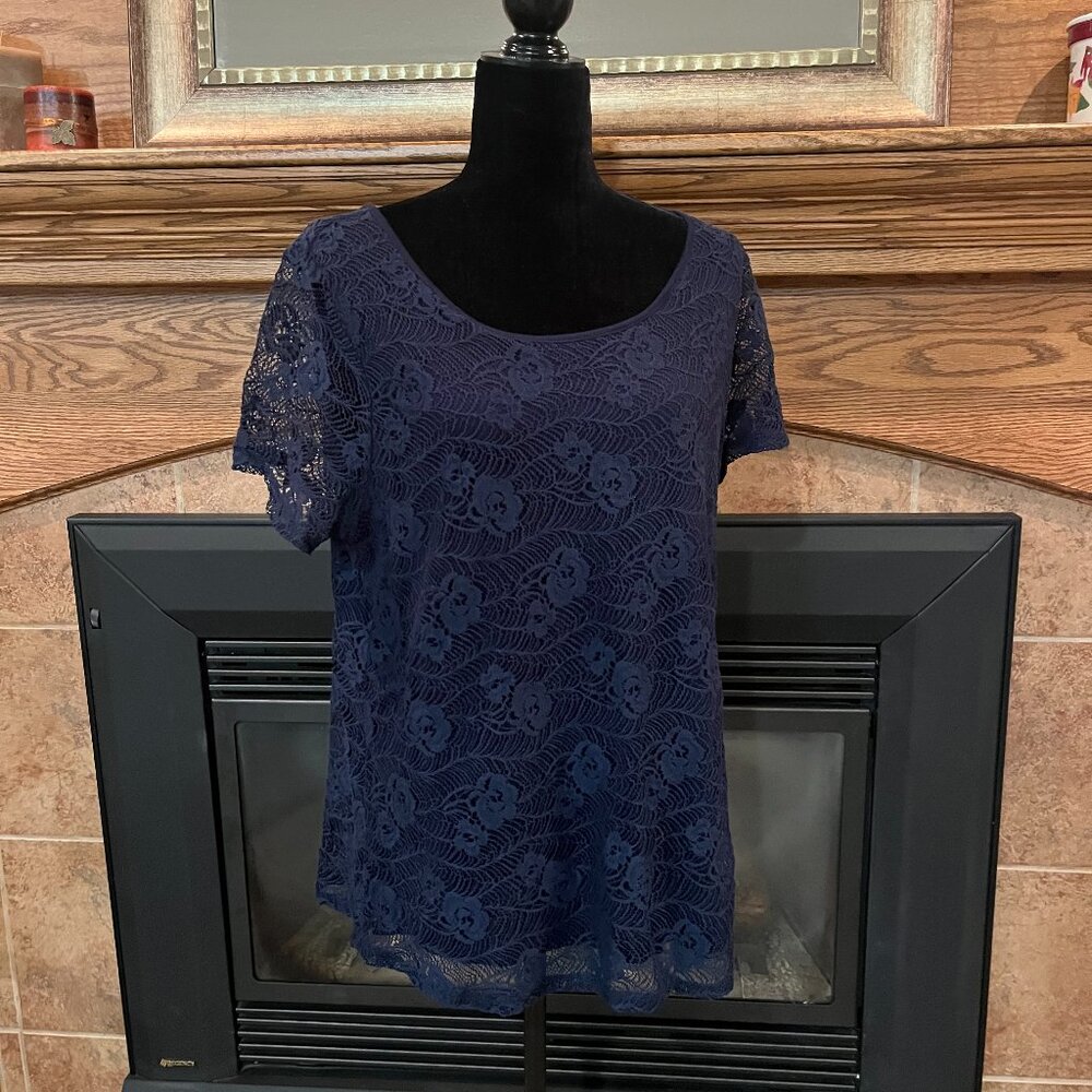 Navy Lace lined Blouse! Size XXL